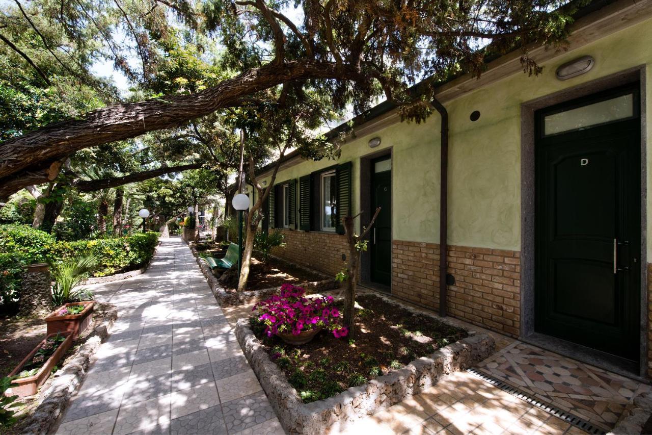 Hotel I Ginepri Marina di Castagneto Carducci Exterior foto