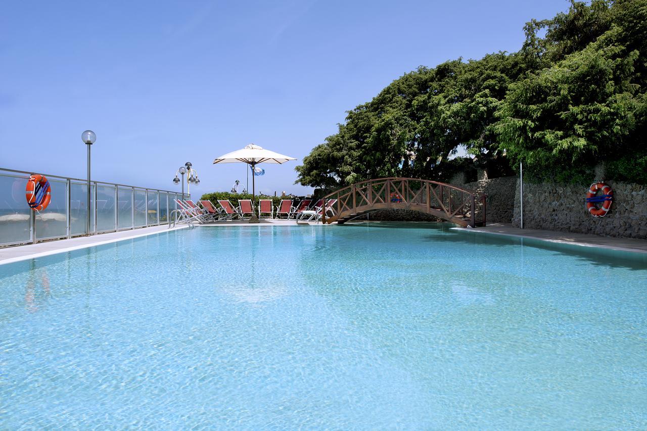 Hotel I Ginepri Marina di Castagneto Carducci Exterior foto